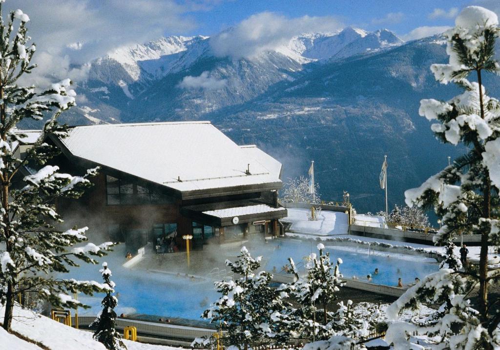 Les Bains D'ovronnaz Hotel